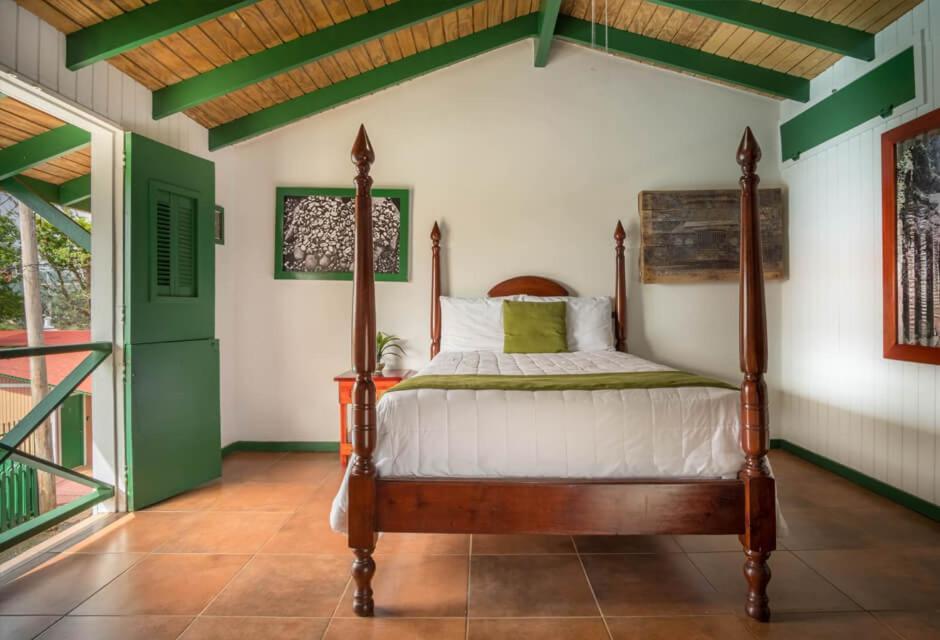 Готель Hacienda Juanita Maricao Екстер'єр фото